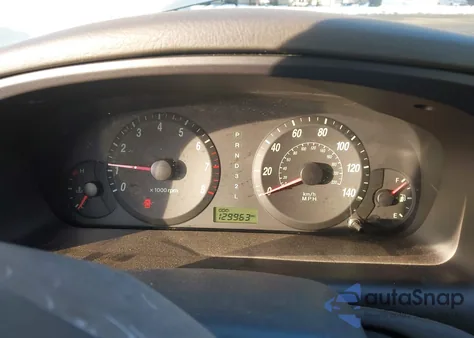 2005 Hyundai Elantra Gls/Gt from USA, damaged, VIN KMHDN46D55U149813